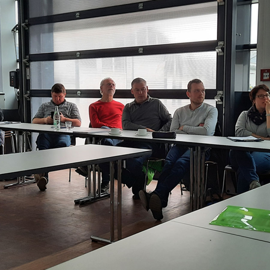 Runder Tisch 14